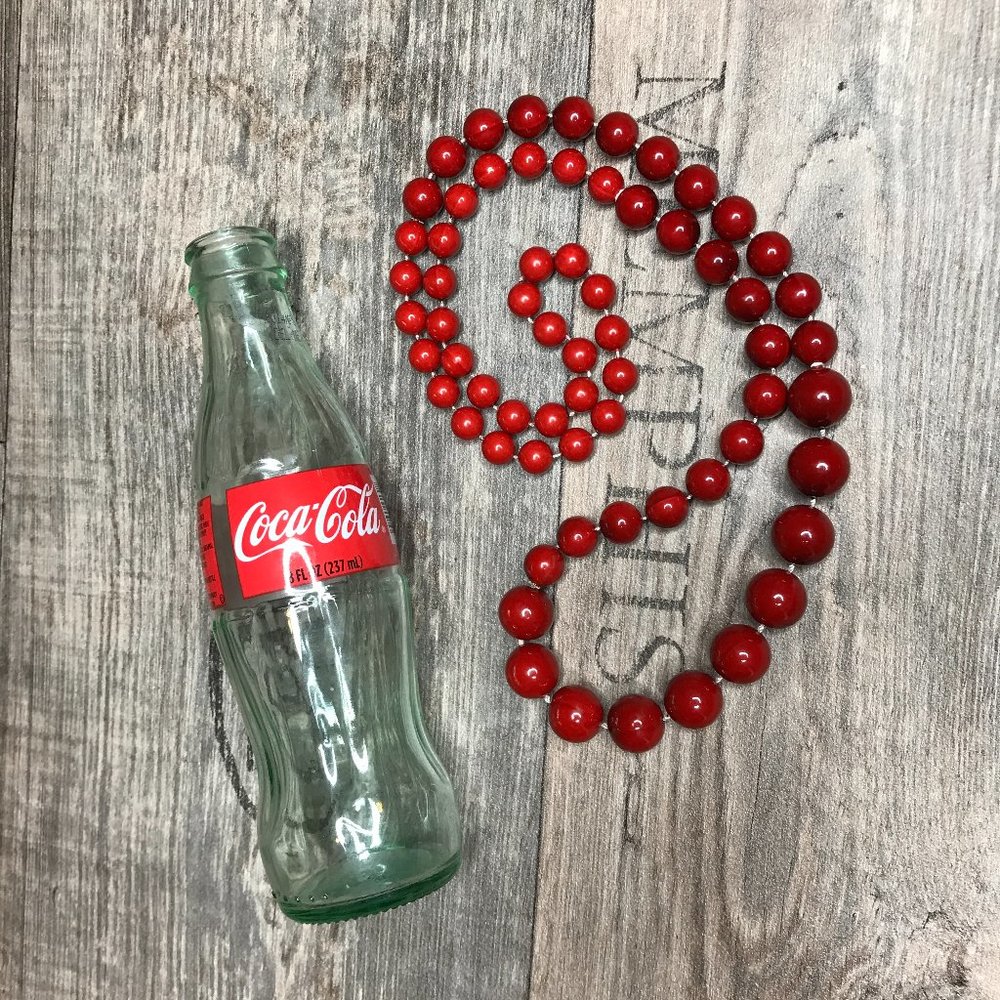 VTG - 1960s cherry colored beaded vintage necklace 34"